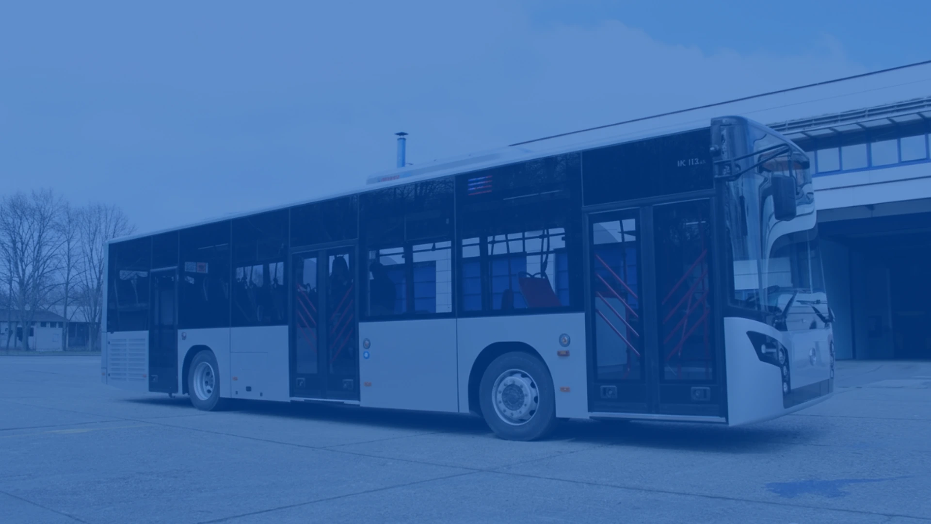 Autobus javnog prevoza marke Ikarbus